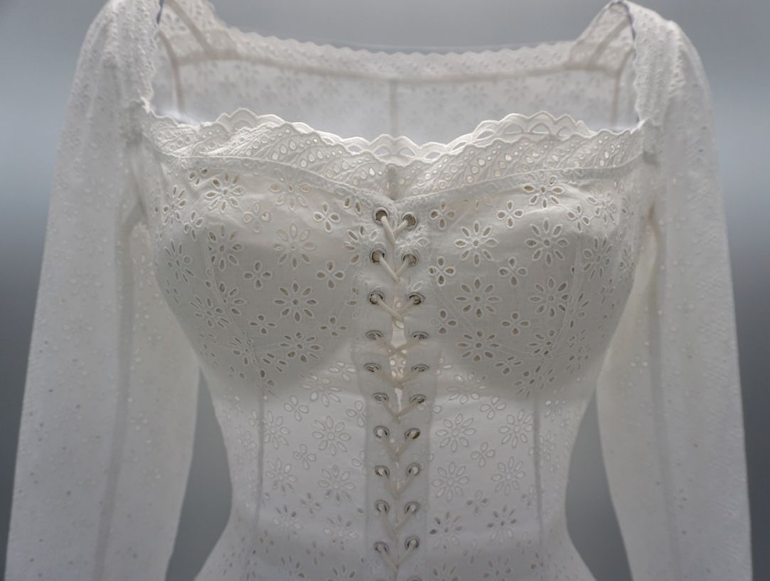 Exposition Azzedine Alaia - L Alchiminie secrete d une collection - ete 1992 - Blog Octobre 2018 - 3