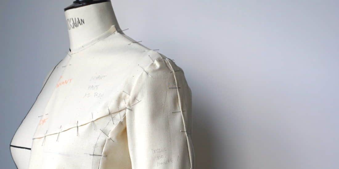 De-la-toile-au-Vetement_Accueil_Marion-de-Castilla_Studio-sur-mesure
