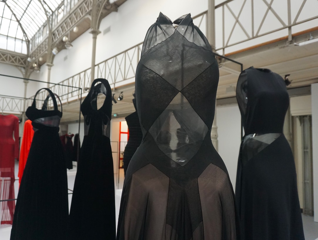 Exposition-Alaia-Gres-Au-dela-de-la-mode_Fondation-Azzedine-Alaia-Blog-Septembre-2023---2